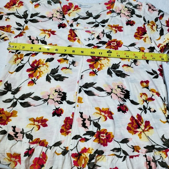 LUCKY BRAND Floral Boho Short Sleeve v-Neck Ruffled Blouse, Small - Picture 5 of 7